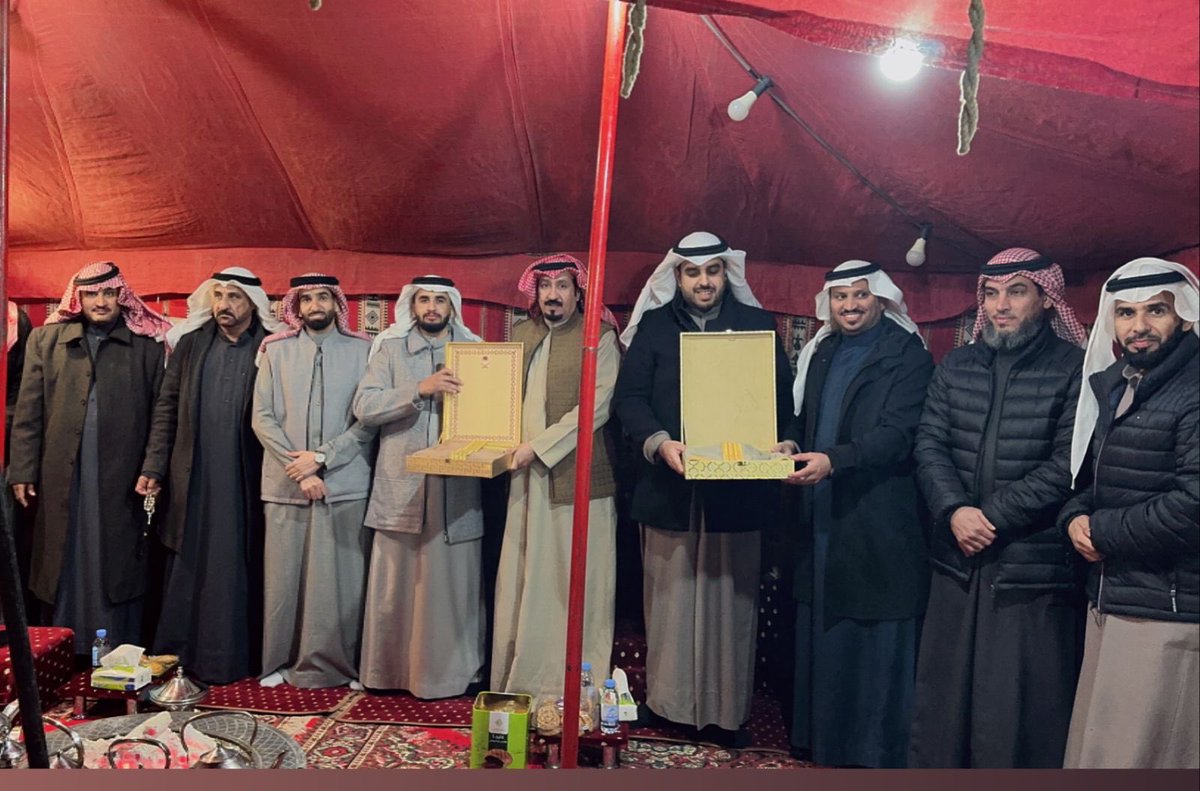 في ضيافة أخي العزيز 
المحامي/ يوسف الشامخ وأخوانه 
لكم كل الشكر والتقدير على التكريم وحفاوة الاستقبال وكرم الضيافة 
أنعم الله عليكم وكثر الله خيركم 
#حائل