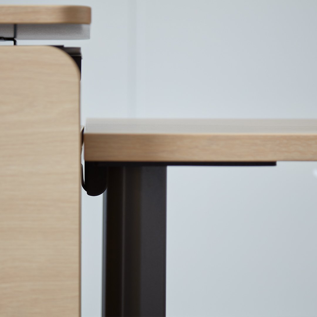 Function 🤝 flexibility. 

The Tributaire lectern and post-leg table deliver seamless ganging, smart storage, and adaptable design for modern learning spaces.

Discover more: hubs.la/Q030_CpJ0