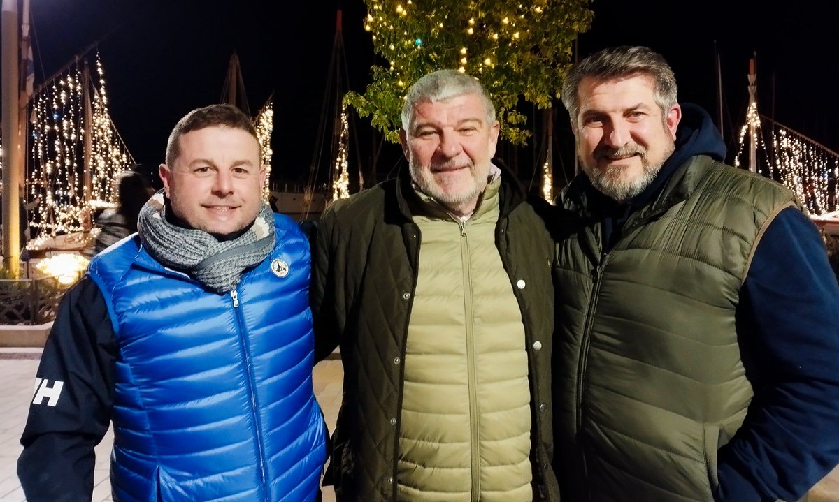 Petit séjour rapide dans le beau <a href="/Departement_Var/">Departement du Var 83</a> avec mon ami <a href="/SalvatoreScifo3/">Salvatore Scifo</a> .
Merci <a href="/jldecitre/">Decitre</a> pour ton chaleureux accueil.🙏