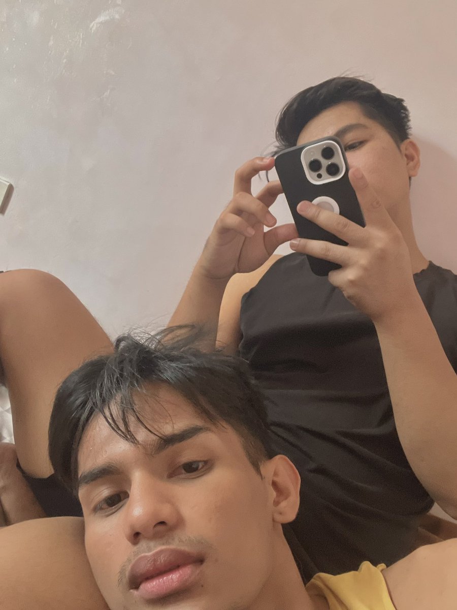 Hulian2000's tweet photo. Mailiw nak sikkaa 🥺 https://t.co/LU6bW1B79m