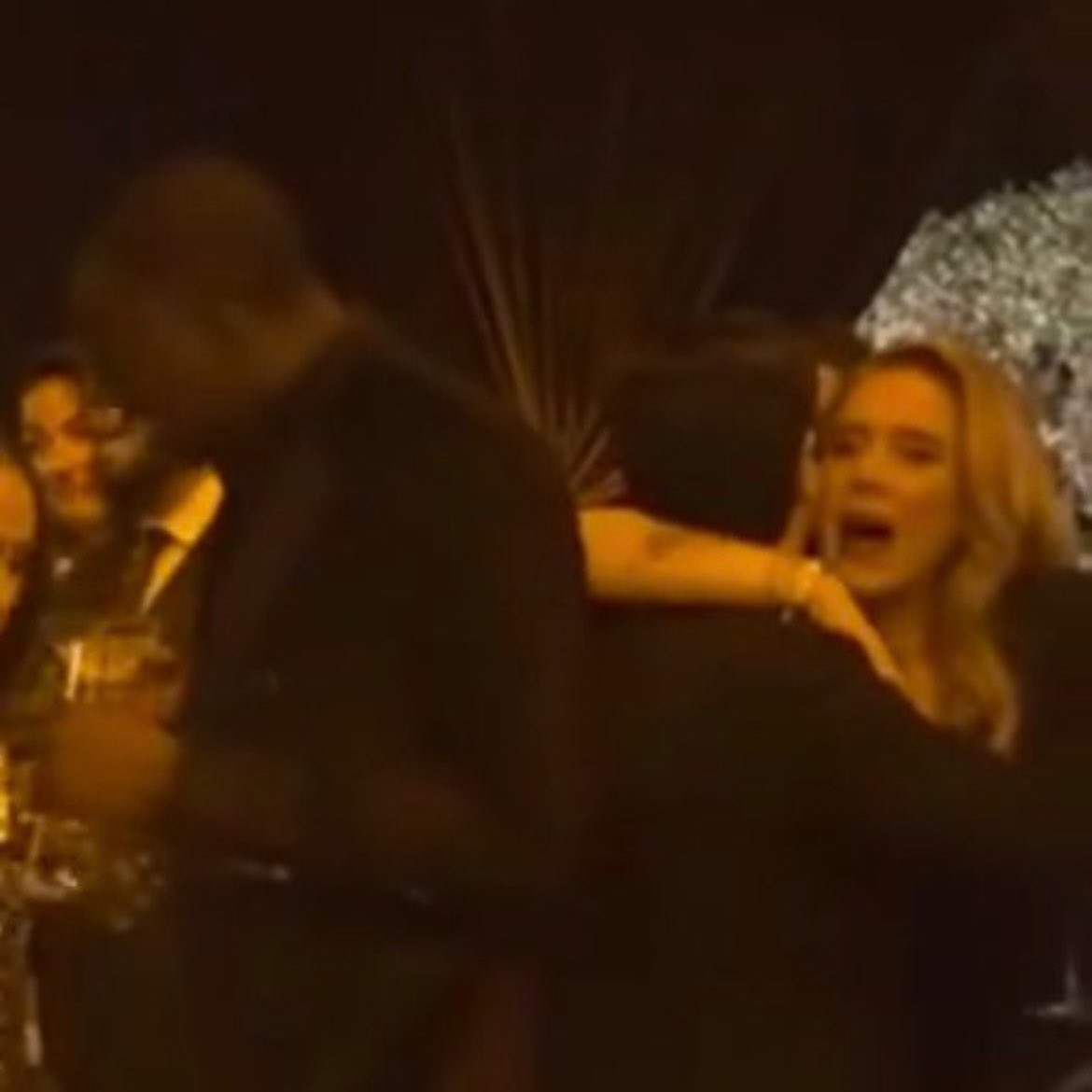 adele5421's tweet image. 