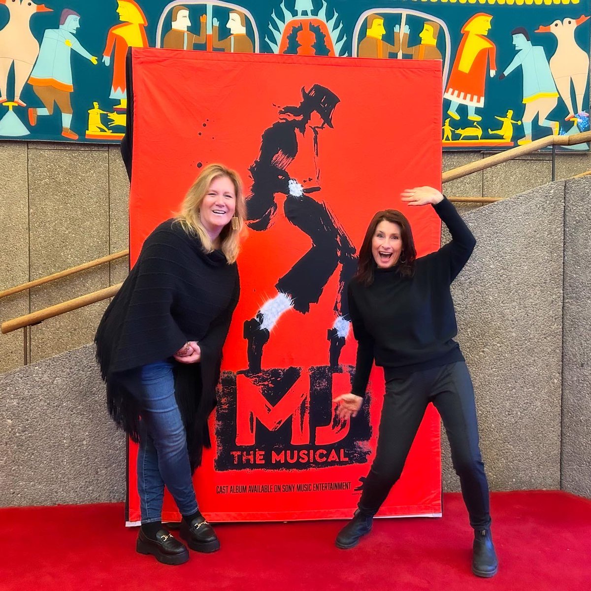 KatherineDines's tweet photo. Will you be going to @BACTouring’s performance, of MJ the Musical, @CanadasNAC in Ottawa? 

It’s on through Sun, Jan 5. 

Brilliant cast, crew, sound, set design, costumes, all of it! 
Jordan Markus beautifully portrays the essence of MJ. So well done.

#Ottawa #BACtouring https://t.co/1h9YAQFw4l