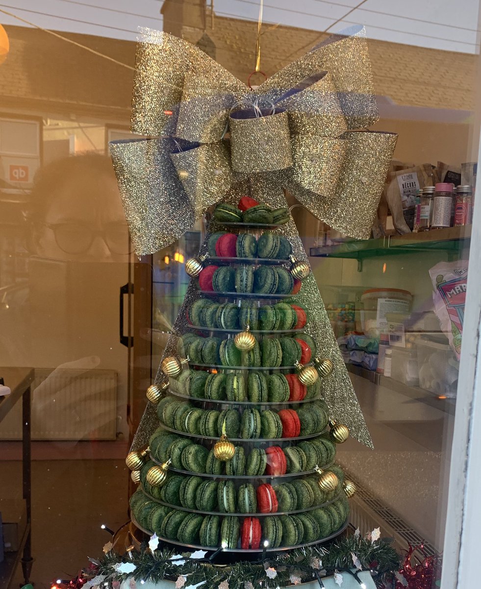 BreegeHannify's tweet photo. Day 2 # 100DaysOfWalking
Early morning walk ๐ถโโ๏ธ done โ๏ธ Todays photo not part of walk but had to share, a Christmas tree of macarons @armelleskitchen Kilcullen.
Took all I had for January #NoSweetTreats but I will be back. #ArtisanFood #Bakery https://t.co/eQZBBfkyZ1
