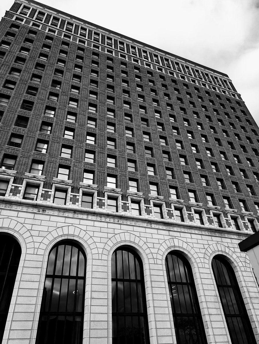 sprague11's tweet image. Seneca St, Buffalo.  #buffal