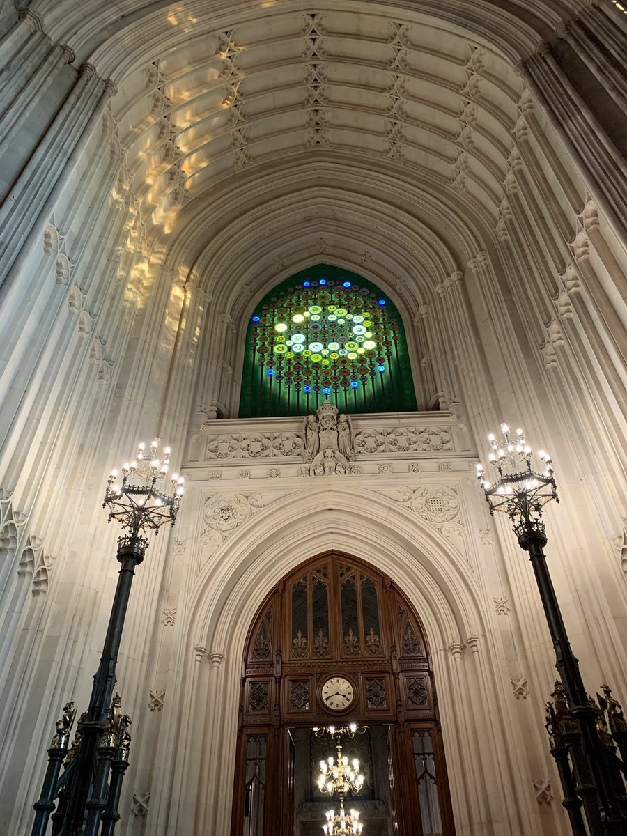agcolom's tweet photo. Today I discovered “New Dawn,” a beautiful and deeply inspiring artwork by @marybranson at the Houses of Parliament in #London. Its story of the suffragettes left me reflecting on the power of art and history. 1/2 https://t.co/bWw6SUnfgK
