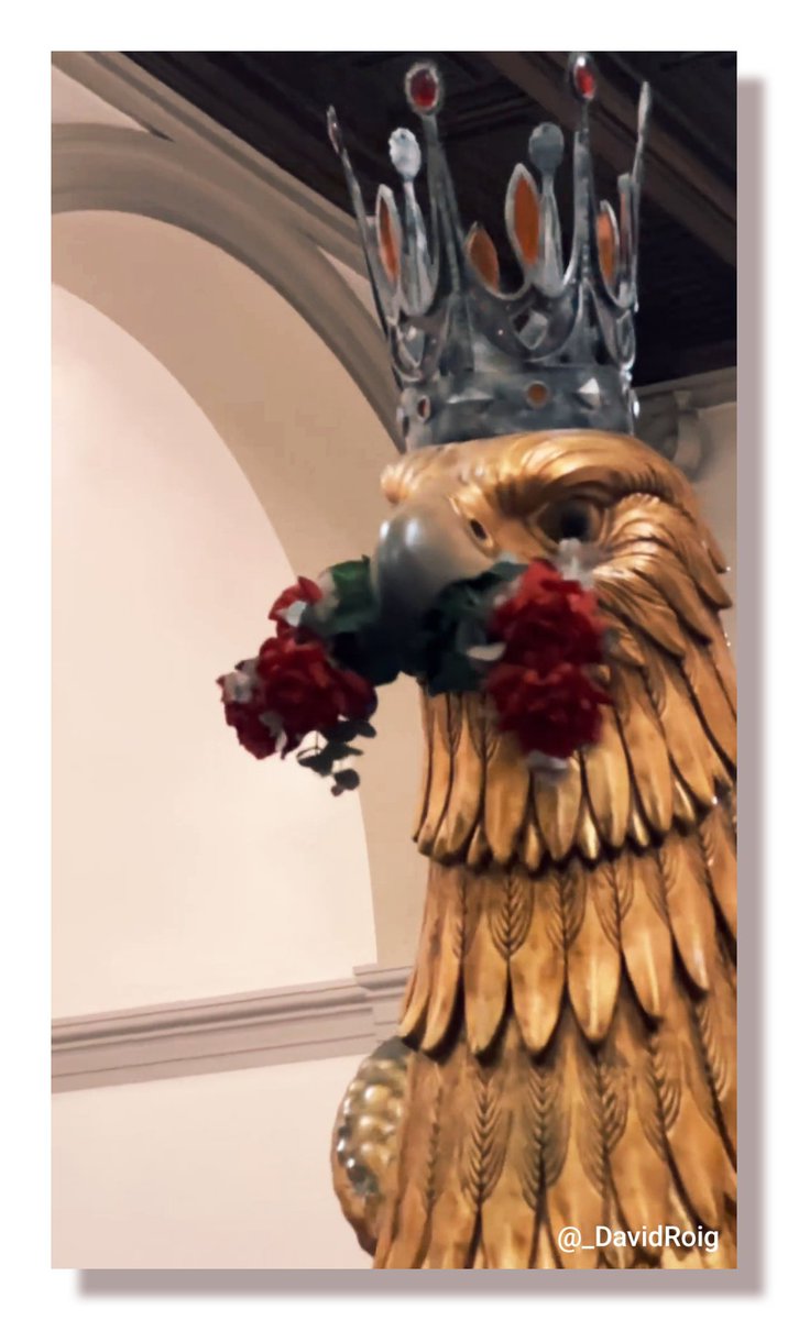 L'Àliga de Reus dansant dins el Santuari 
#AligaDeReus #AligaDeCatalunya #AliguesDeCatalunya #AliguesDelsPaisosCatalans #BallDeLAliga #DansaDeLAliga #FiguresZoomorfiques #ImatgeriaFestiva

#Aliga #Aguila #Eagle #Aigle #Aquila #Aguiles #Aligues #BestiariFestiu #BestiariPopular