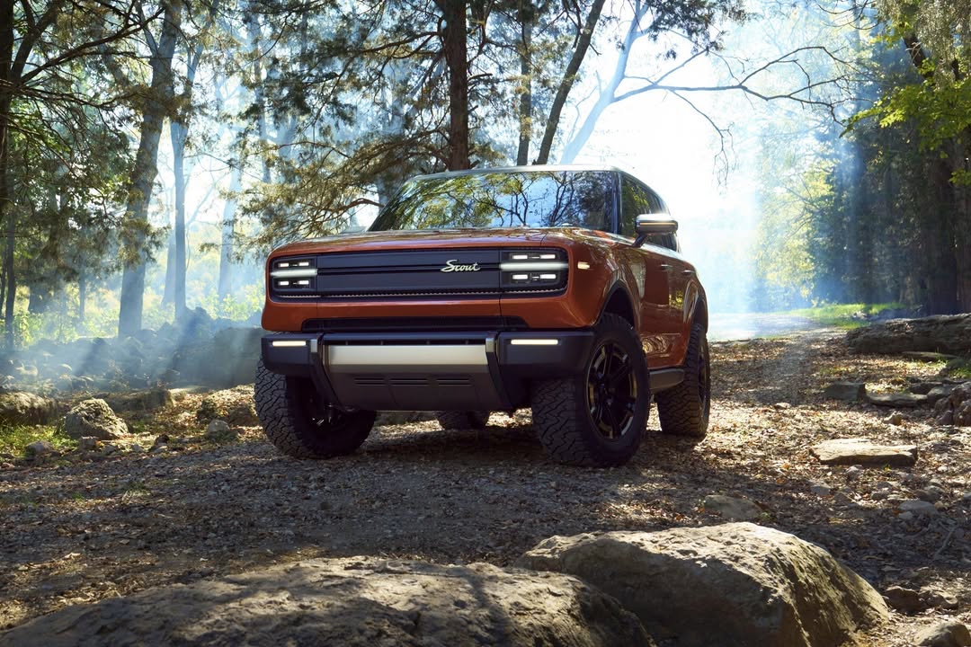 Scout_Motors's tweet photo. The Scout® Traveler™ is more than an SUV—it’s the start of a new era in design and performance.

Join us for a deep dive into the projected specifications of the Traveler, including engineering, design features, interior layout, and pricing.

Learn what makes the Scout Traveler a true reimagining of a rugged icon, read more on https://t.co/EXXbRMaerW 

https://t.co/ZDrbpKBPKY

#ScoutMotors #ANewScoutEra