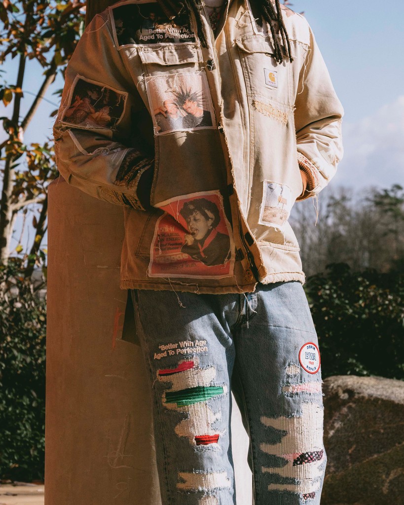 maniere_usa's tweet photo. Every piece by Better with Age is truly unique and one-of-a-kind. Up-cycled garments serve as the base of each piece, where no two are ver the same.
Denim Repair Pants by #BetterWithAge:
https://t.co/ZENWtF8GaW https://t.co/jc6mRQIC6L