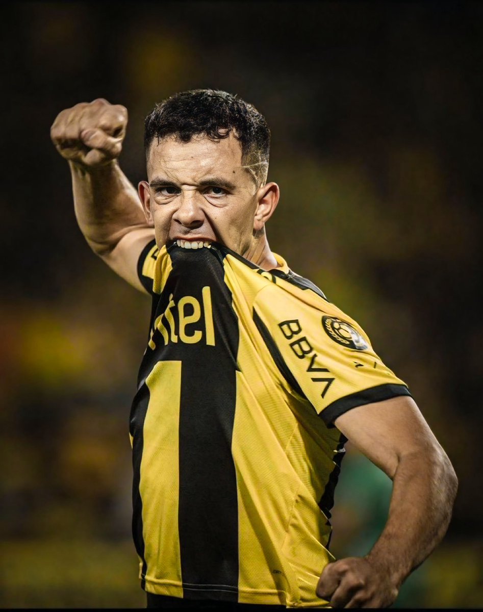 sudanalytics_'s tweet photo. 🤯🇺🇾 PEÑAROL acaba de hacer una oferta histórica para el fútbol uruguayo de 7 MILLONES DE DÓLARES por el 80% de LEO FERNÁNDEZ.

Vía @CLMerlo. https://t.co/yUfB5n8QDk