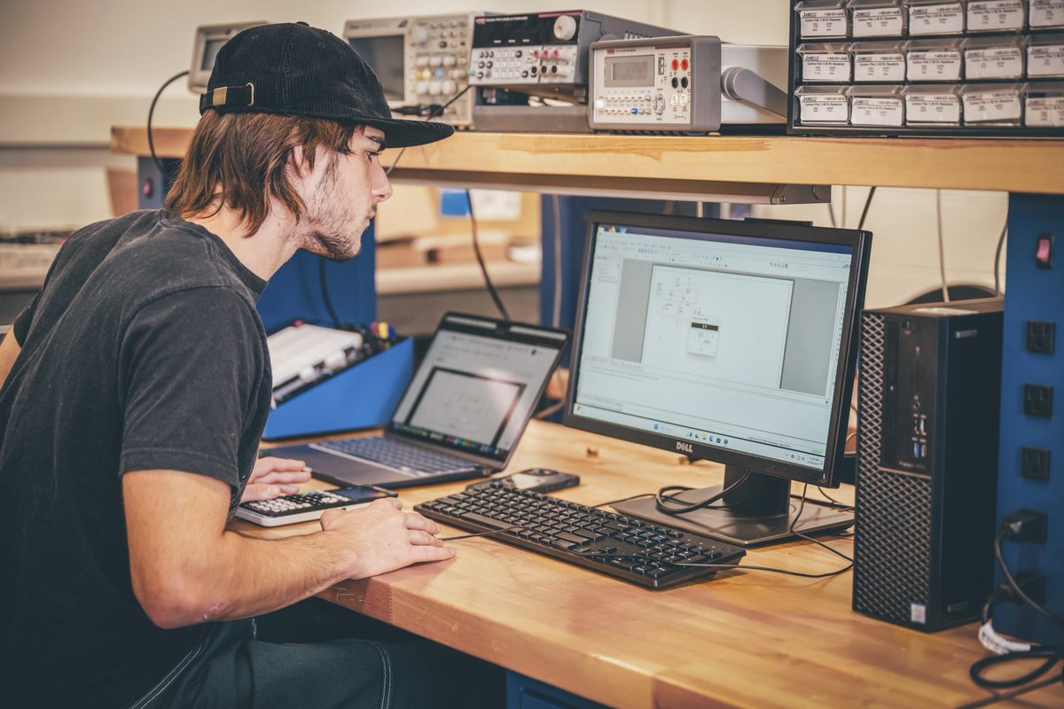 Ready to launch your career in computing? Join East Tennessee State University's Global Pathway to Computing Program! This exciting pathway offers you the chance to study in a dynamic environment, with expert faculty and hands-on experience. bit.ly/ETSU-Computing…