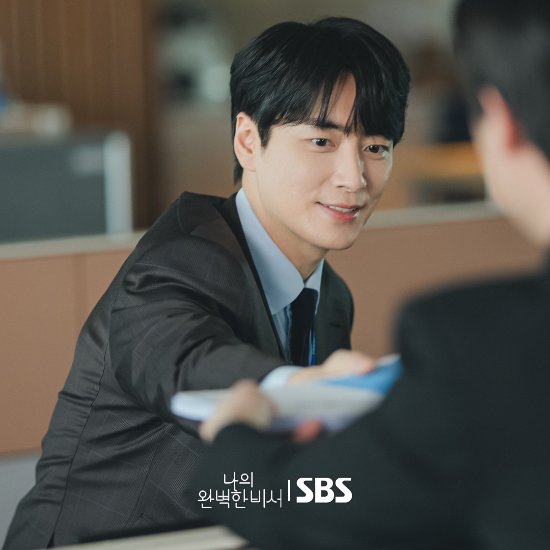 드디어 나의 완벽한 비서 첫 방송 D-day 오늘 밤엔 나완비와 함께 해요🙌 SBS 새 금토드라마 <나의 완벽한 비서> ☞ 2025년 1월 3일 [금] 밤 10시 첫 방송...