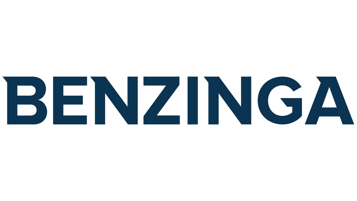 8081Inc's tweet photo. Thank you to @Benzinga  for featuring @ronen_cojocaru  on their article about "Back in business under Trump"

https://t.co/tBWeJtS6OP https://t.co/lzdQlAIDGH