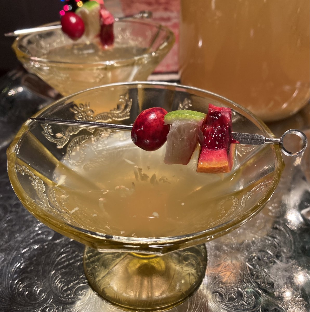 nicolascucina's tweet photo. Switchel Ginger Shrub recipe- a #delicious #nonalcoholic drink for #DryJanuary #DryJanuaryChallenge consideration (or great for +depth to cocktails) w/opt for #lowcarb w/@Lakanto #sugarfree sweetener❤Cheers- Salute &amp; wishing all a Happy New Year 2025! 🎆🌠https://t.co/1RT4uyXNan https://t.co/b29gdcaLMt