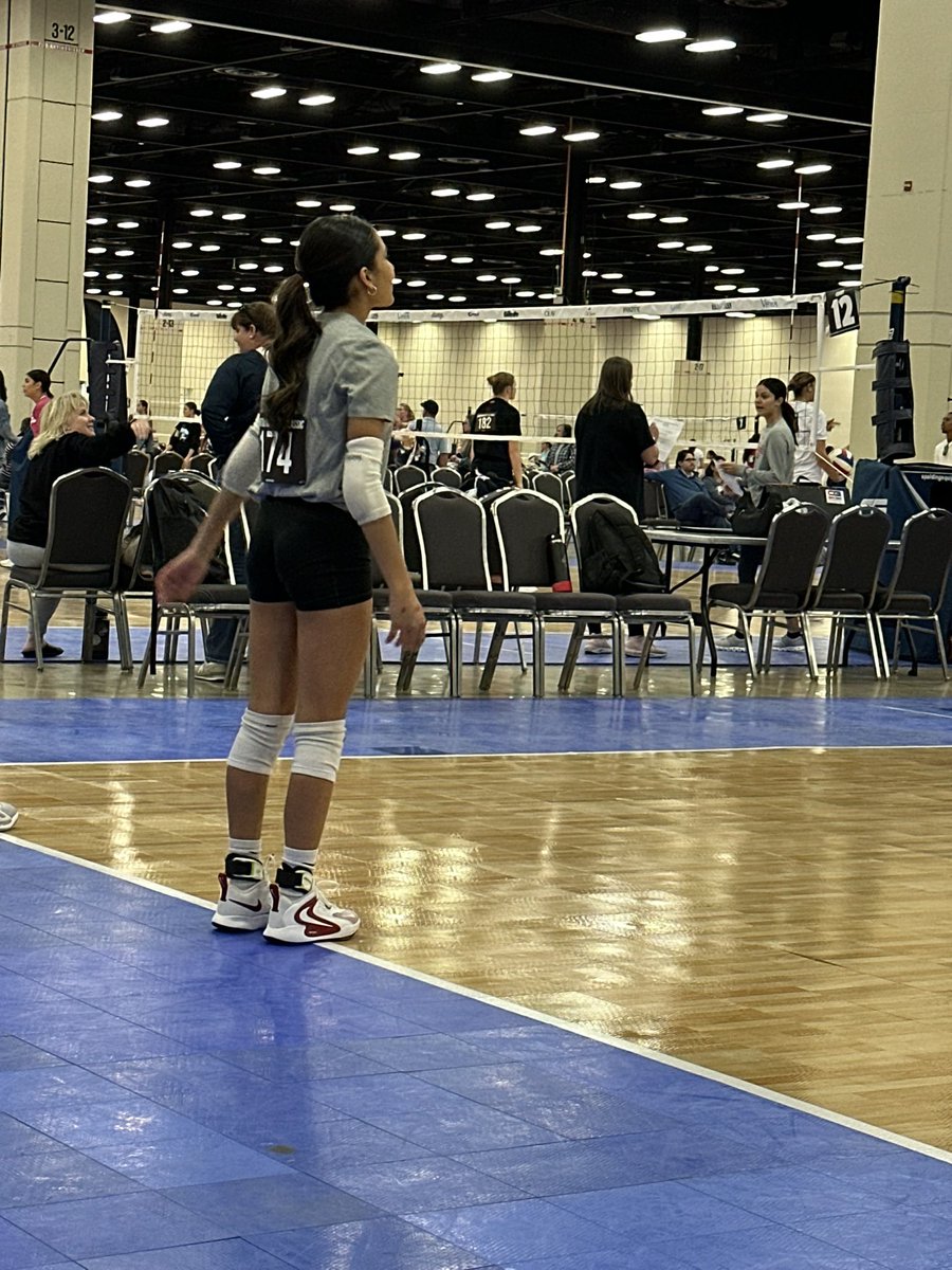 Davanee Montelongo tweet media
