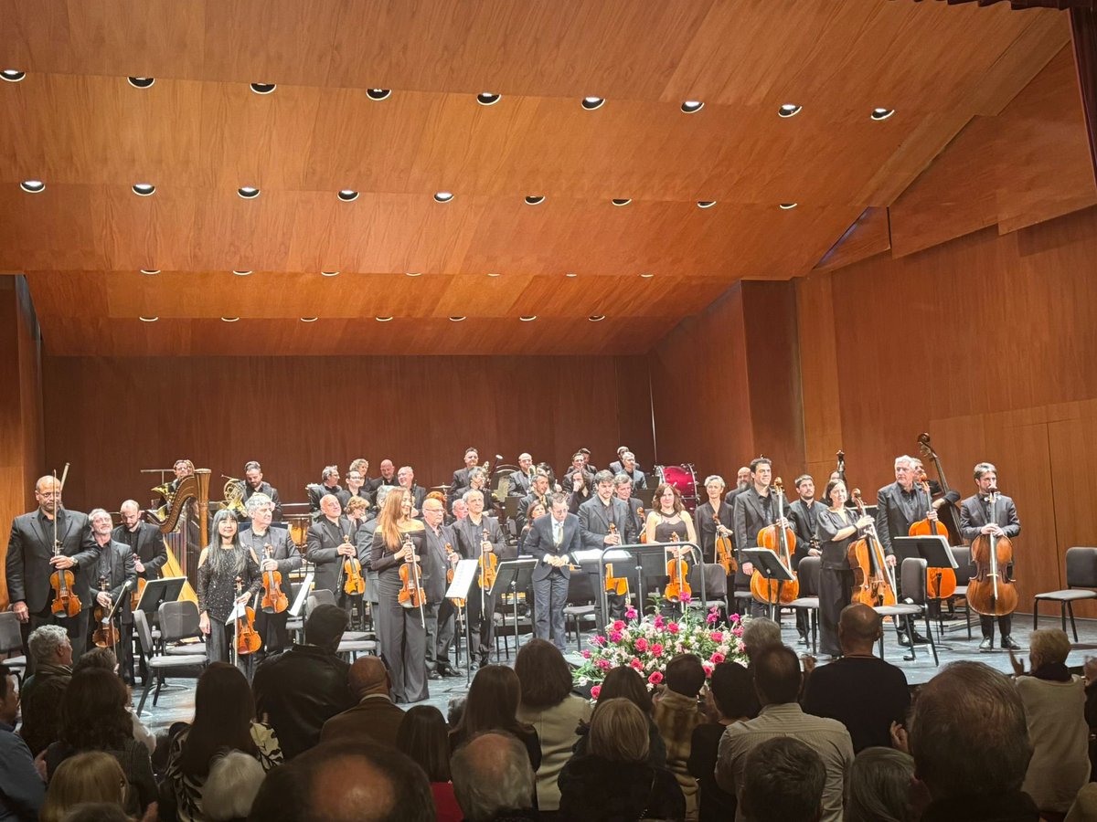 Manolo Torralbo (@manolotorralbo_) on Twitter photo Qué mejor manera de empezar el año que con música y cultura. Gracias a la <a href="/OrquestadeCO/">Orquesta de Córdoba</a> por este magnífico Concierto de Año Nuevo. ¡Feliz 2025! 🎶 Qué mejor manera de empezar el año que con música y cultura. Gracias a la <a href="/OrquestadeCO/">Orquesta de Córdoba</a> por este magnífico Concierto de Año Nuevo. ¡Feliz 2025! 🎶