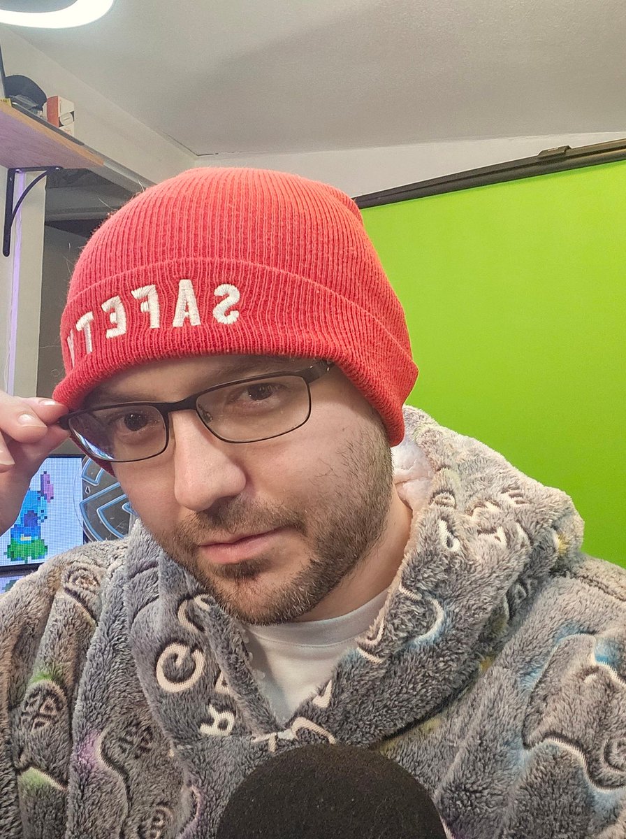 Tomphiltithers tweet media