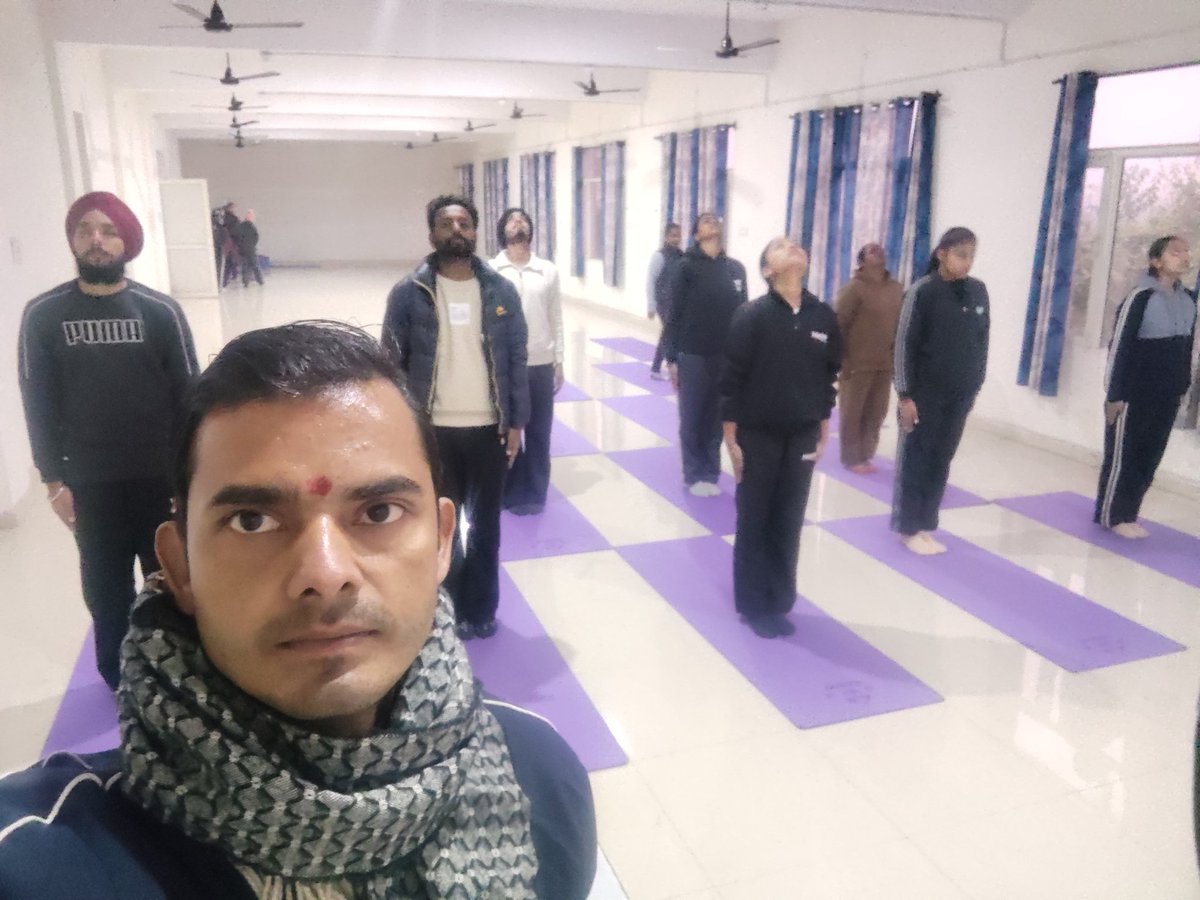 day 3
सरदार <a href="/BhagwantMann/">Bhagwant Mann</a>  जी का प्रयास हो रहा सफल <a href="/cmdiyogshala/">C.M.Di Yogshala</a>  से जन-जन हो रहा रोगमुक्त। पंजाब बन रहा रंगला पंजाब । 
<a href="/AAPPunjab/">AAP Punjab</a> <a href="/AAPbalbir/">Dr Balbir Singh</a> <a href="/ArvindKejriwal/">Arvind Kejriwal</a> <a href="/KamleshMSU/">Kamlesh Mishra | कमलेश मिश्रा</a> <a href="/YogaAmreshJha/">Amresh Jha</a> <a href="/DawarPratima/">pratima dawar</a> <a href="/MadhviSing31344/">Madhvi Singh</a>