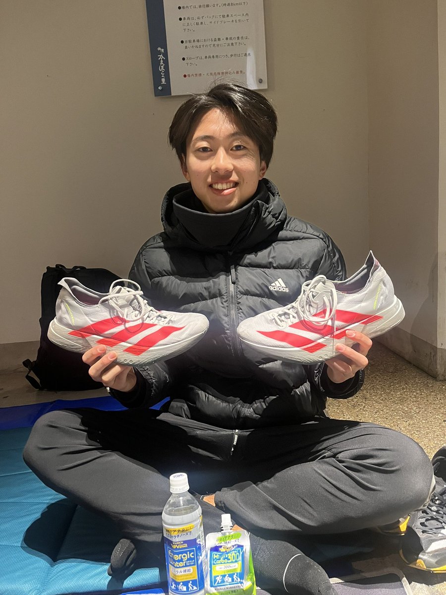 aogaku_rikujyou's tweet photo. 【第101回箱根駅伝】
7区を走るのは白石光星(4年)です！

4年目にして初の箱根路。7区で爆発的な走りをする準備は万端です！
4年間培ってきた努力の成果を全て出し切る、想いの込もった走りにご期待ください！

#箱根駅伝
#あいたいね大作戦
#青学駅伝
#大手町で笑おう https://t.co/Sf6AKqOGDS