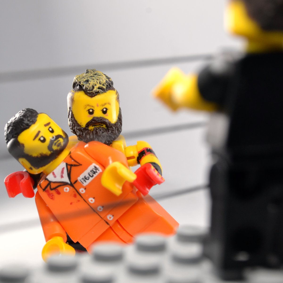 assui88's tweet image. "Parrow, that's your fucking husband!!" 
#GCW #GCWInfinity #Lego