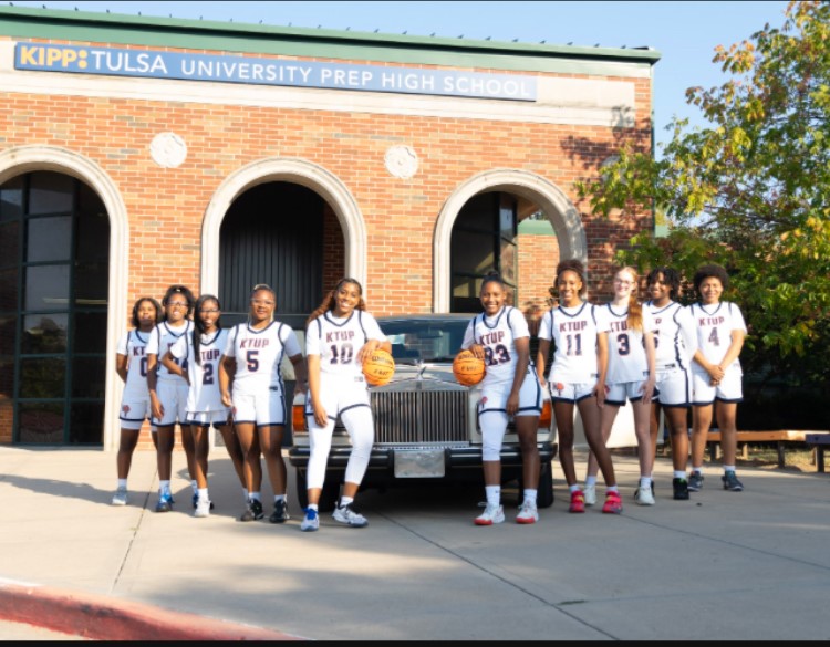 VYPE Oklahoma (@vypeok) on Twitter photo KIPP Tulsa - Girls Basketball Team Preview
tulsavypeok.com/uncategorized/… #okpreps <a href="/BasketballKtup/">KTUP Basketball</a> KIPP Tulsa - Girls Basketball Team Preview
tulsavypeok.com/uncategorized/… #okpreps <a href="/BasketballKtup/">KTUP Basketball</a>