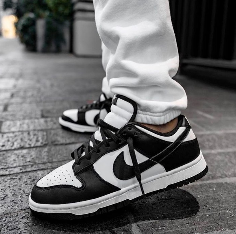 BestShoeDeals's tweet photo. Nike Dunk Low Panda 🐼

Full size run for retail ($115) here: https://t.co/LlYzc0Ny7j https://t.co/UeIKhQ1DJP