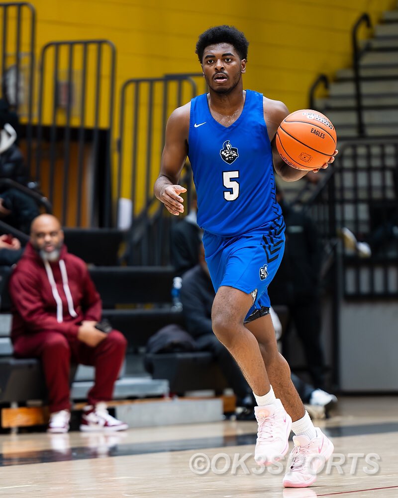 OK3Sports's tweet image. Friendship Tech Prep Academy Titans in action at the DMV Tip-Off Classic #dmvtipoff #dmvbasketball #ok3sports