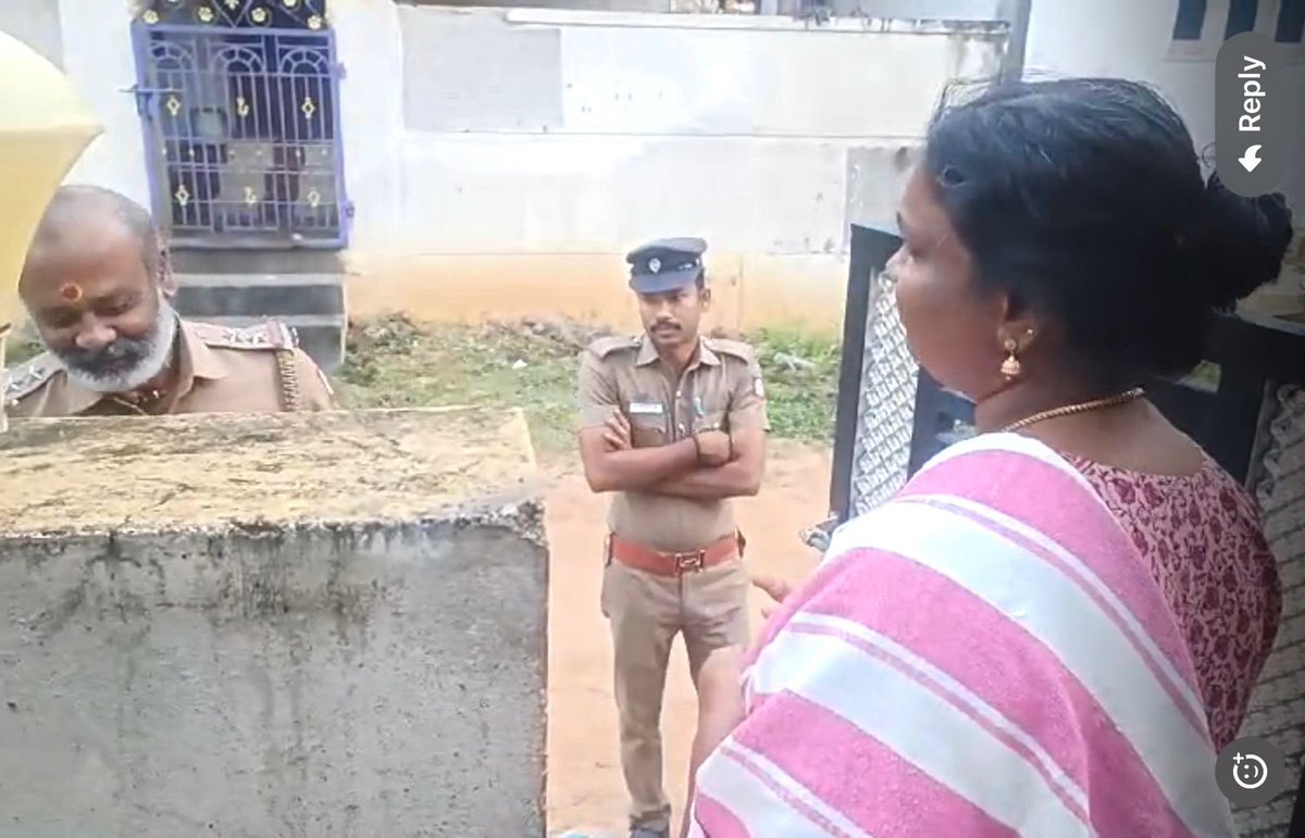 annamalai_k's tweet photo. அண்ணா பல்கலைக்கழக மாணவி, திமுக நிர்வாகியால் பாலியல் தாக்குதலுக்கு உள்ளானதைக் கண்டித்தும், குற்றத்தில் தொடர்புடைய அனைவரையும் கைது செய்ய வலியுறுத்தியும், பாதிக்கப்பட்ட மாணவிக்கு நியாயம் கோரி, @BJP4Tamilnadu மகளிர் அணி சார்பில் அறிவிக்கப்பட்டிருந்த நீதி கேட்பு பேரணிக்கு அனுமதி மறுத்ததோடு, மகளிர் அணி நிர்வாகிகளை, வீட்டுக் காவலிலும் வைத்திருக்கிறது திமுக அரசு.

இந்த திமுக ஆட்சியில், பாலியல் குற்றவாளிகளும், சரித்திரப் பதிவேடு குற்றவாளிகளும் வெளியே சுதந்திரமாகச் சுற்றிக் கொண்டிருக்க, பாதிக்கப்பட்ட மாணவிக்கு ஜனநாயக ரீதியில் போராட முற்படும் @BJP4Tamilnadu மகளிர் அணி நிர்வாகிகளைத் தடுப்பதற்கு வெட்கமாக இல்லையா முதலமைச்சர் திரு @mkstalin அவர்களே? 

திமுக அரசு, குற்றவாளிகளைப் பாதுகாக்க நினைப்பது, பொதுமக்களுக்குத் தெரிந்து விடும் என்ற பயமா?