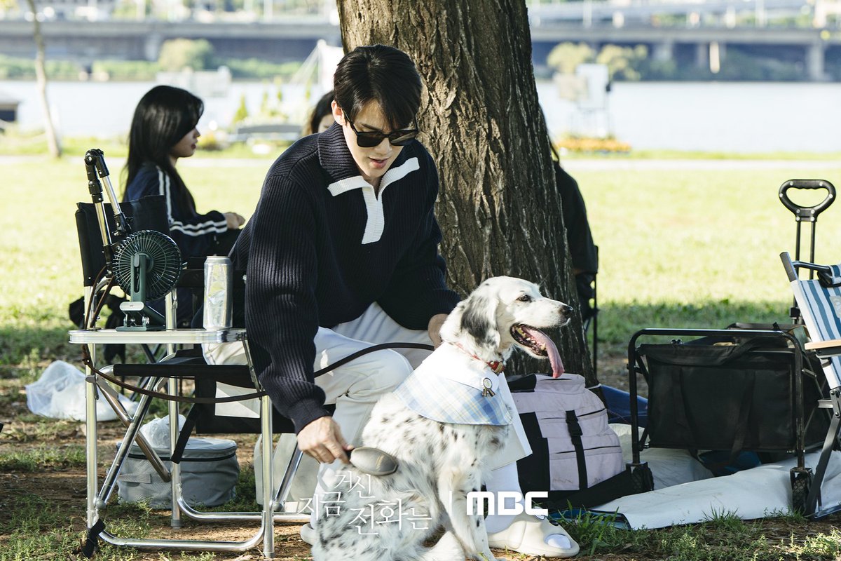 땀 방울마저 열일 하네...🤍
백사언이 백사언 했다👏🏻

#지금거신전화는
금토 밤 9시 50분 방송❤️‍🔥

#유연석 #채수빈 #허남준 #장규리
#지금전화 #지거전 #지금거신
#지금거신전화는 #WhenThePhoneRings
#mbcdrama #MBC금토드라마 #MBC