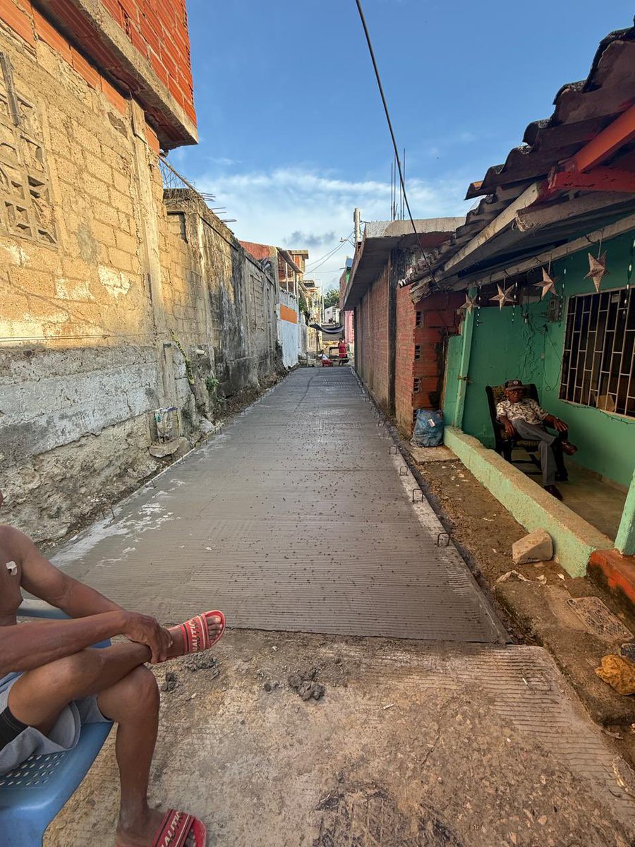 CompiBolivar's tweet image. In progress. 
#ArtDistrit #COMPI