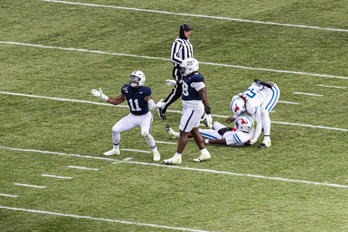 _DearOldState's tweet image. BEAT NOTRE DAME!!!!