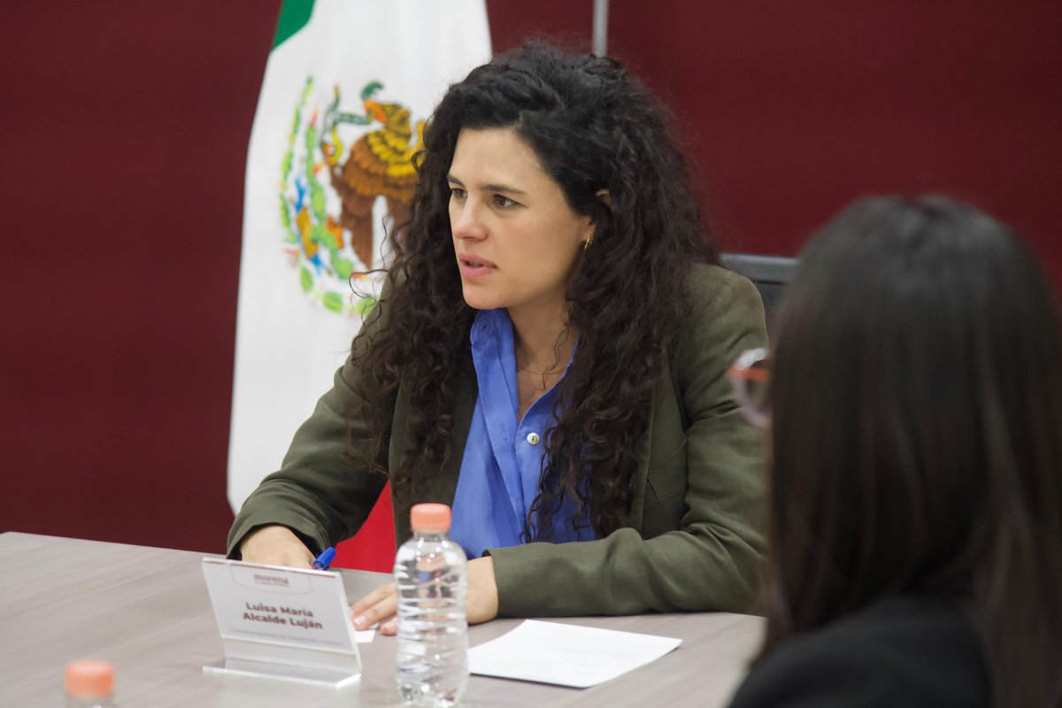 LuisaAlcalde's tweet photo. Acompañé la instalación de la nueva Comisión de Honestidad y Justicia de @PartidoMorenaMx para el periodo 2025-2027, la cual será presidida por Mariana Rodríguez Bello.

Estoy segura que las y los comisionados harán una labor excepcional, pues son mujeres y hombres comprometidos y de convicciones.