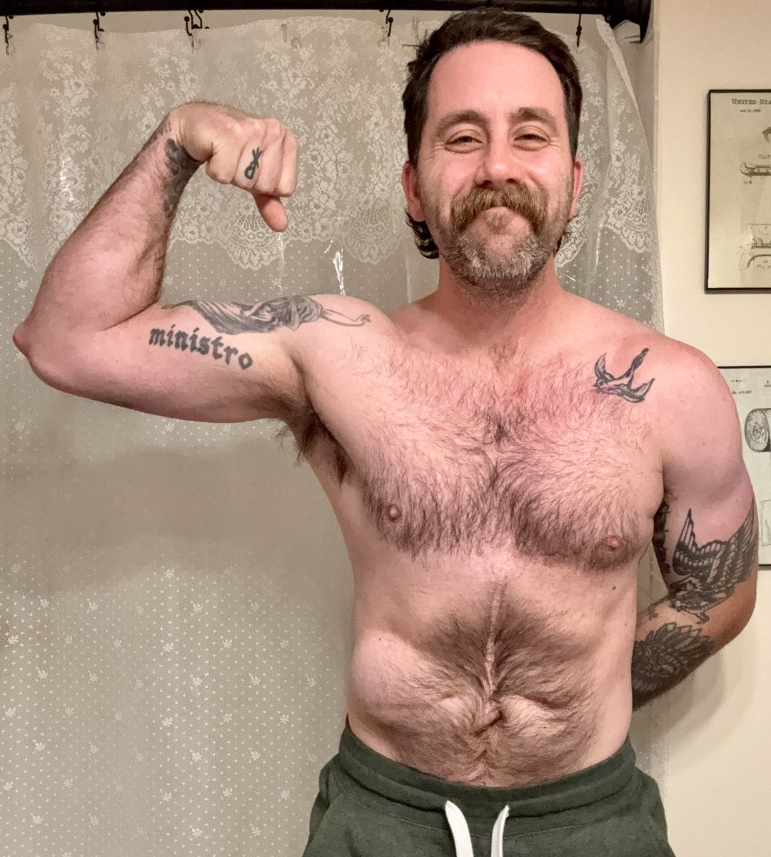 CLEAR SCANS!

3 months cancer free.

We’re thankful, but anyone dealing with cancer and scans knows that even with great news, we’re still cautious.

Good news. Bad news. Keep showing up.

Thankful for good news tonight.

Fuck cancer. Love y’all.