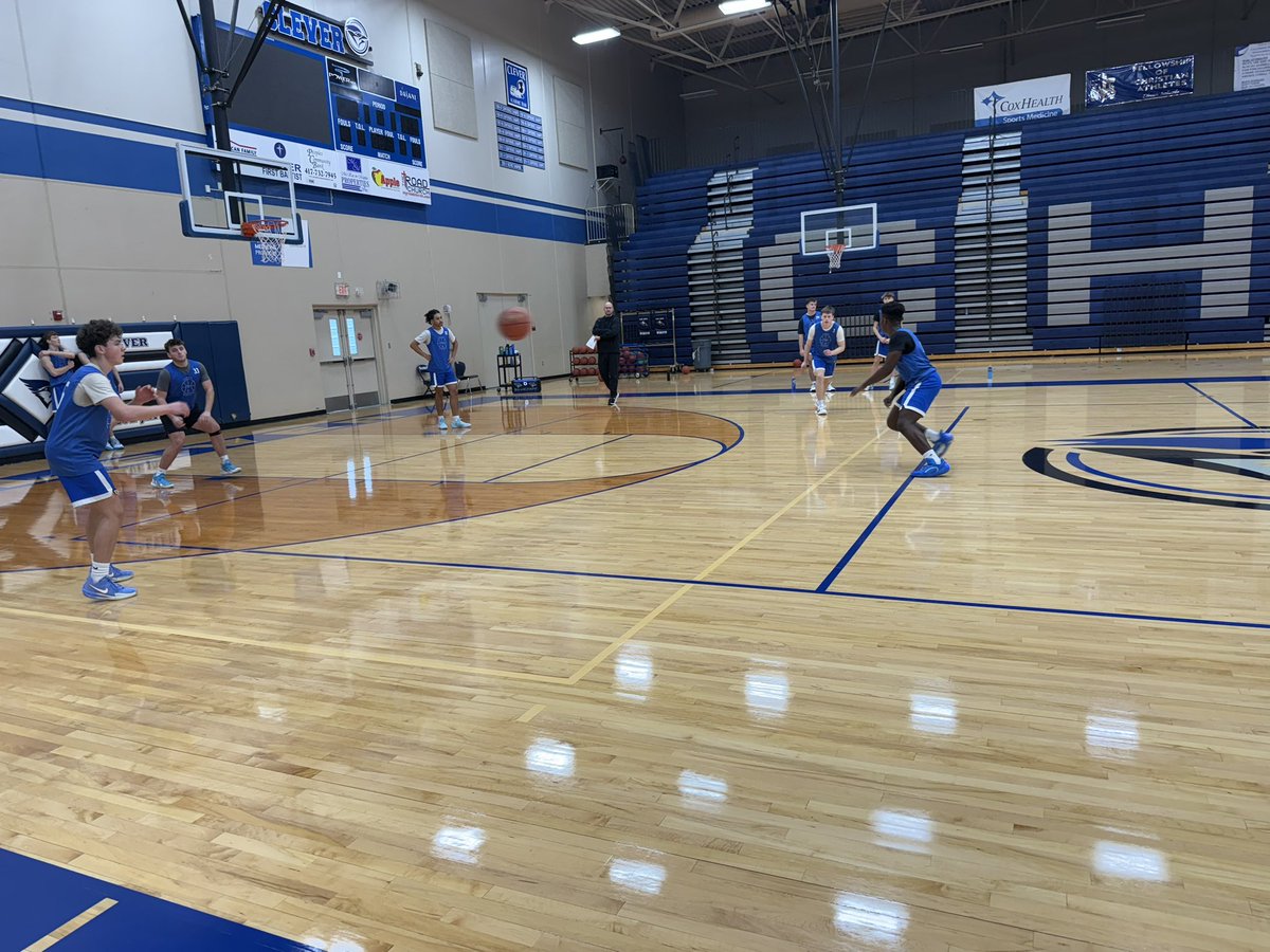 Brian Mitchell Area Director | Great to be back with <a href="/CLEVERBBALL/">Clever Boys Basketball</a> for Character Coaching: COMMUNICATION