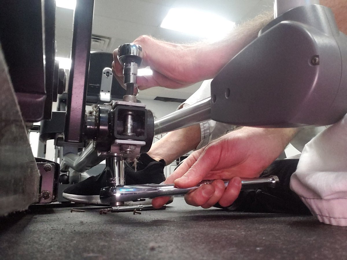 ShGranth's tweet photo. Nautilus elliptical cardio machine repair this morning https://t.co/6jZpILVty3
