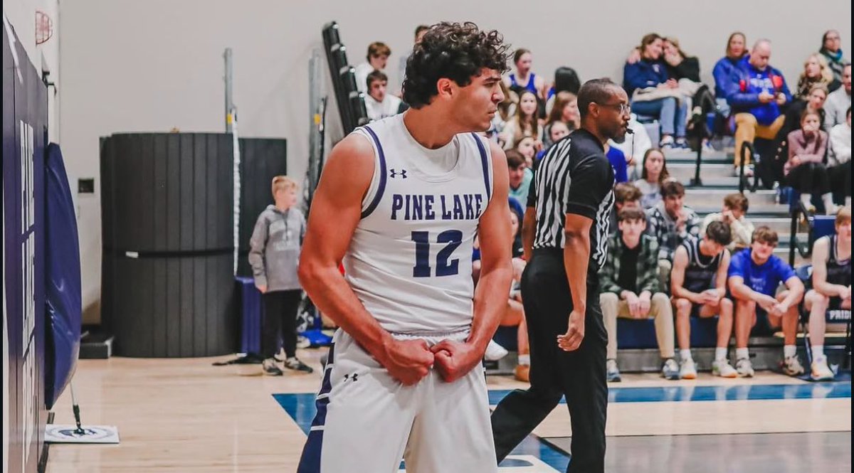 c/o 26 6’3” 205 G <a href="/chrisluceri/">chris</a> is tough.  He is able to rebound and lead the break. 8 points per game, 6 rebounds per game, and lockdown defense on the opponents best player. One to keep an eye on!  Photo credit:  …stinadevinneyphotography.pixieset.com