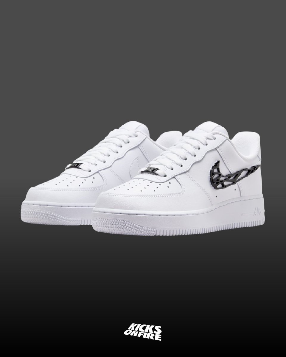 Nike Air Force 1 Low Shredded Metal Swoosh White / Black