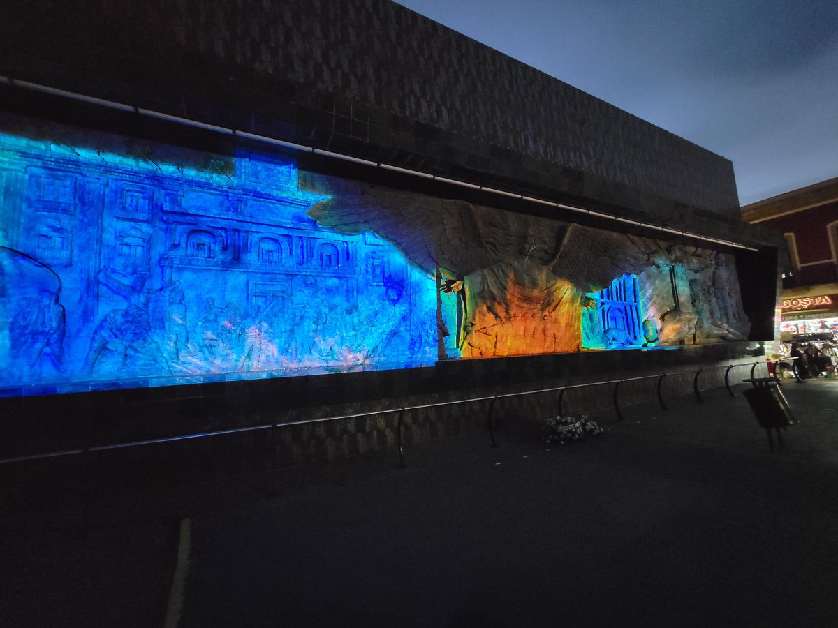 ¡Honramos la valentía de hombres y mujeres que lucharon por una democracia justa! 💪🏼

Hoy conmemoramos a los Mártires del 2 de enero, un hecho histórico que nos enseña el valor de la libertad, la justicia y la determinación de las y los leoneses.🙏🏻

Su legado nos recuerda que en