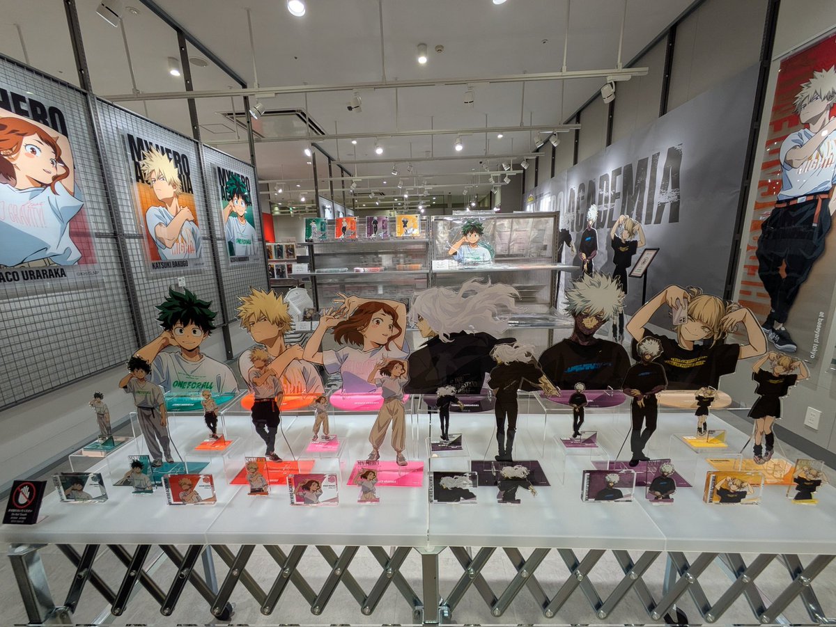 XIII_GC's tweet photo. Je viens de me rendre compte que j'ai quasiment pas posté. Du coup dump de photos d'Osaka. https://t.co/2UcVbbf1Xs