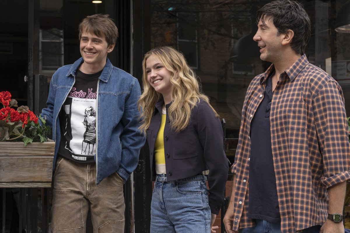 CriticalOverlo3's tweet photo. #Goosbumps continues to have an identity crisis. Disney's latest effort is slightly better, but it is still uneven. Despite having an engaging mystery, The Vanishing wastes time on uninteresting "screenager" dynamics. In between the forgettable teens and cringe dialogue, David Schwimmer's performance makes it worthwhile. 

https://t.co/ZVUKh6xqlK