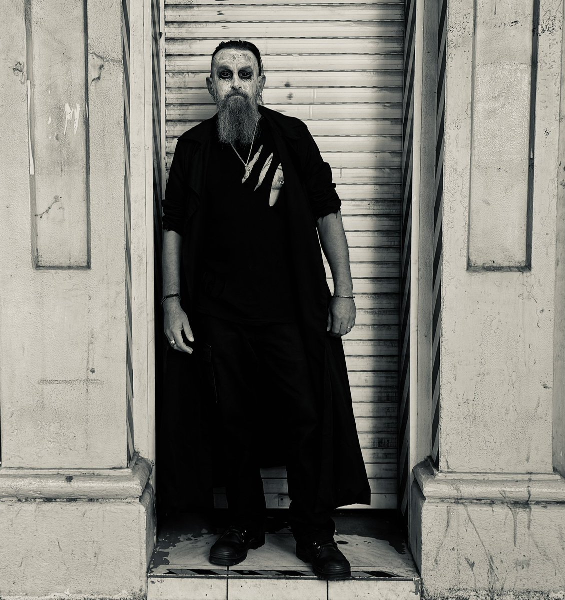 SpectralDomini1's tweet photo. Radu Lykan - Lykanthropic verses &amp; curses

#SpectralDominion #BlackMetal #DeathMetal https://t.co/J7xVw6Ujmg