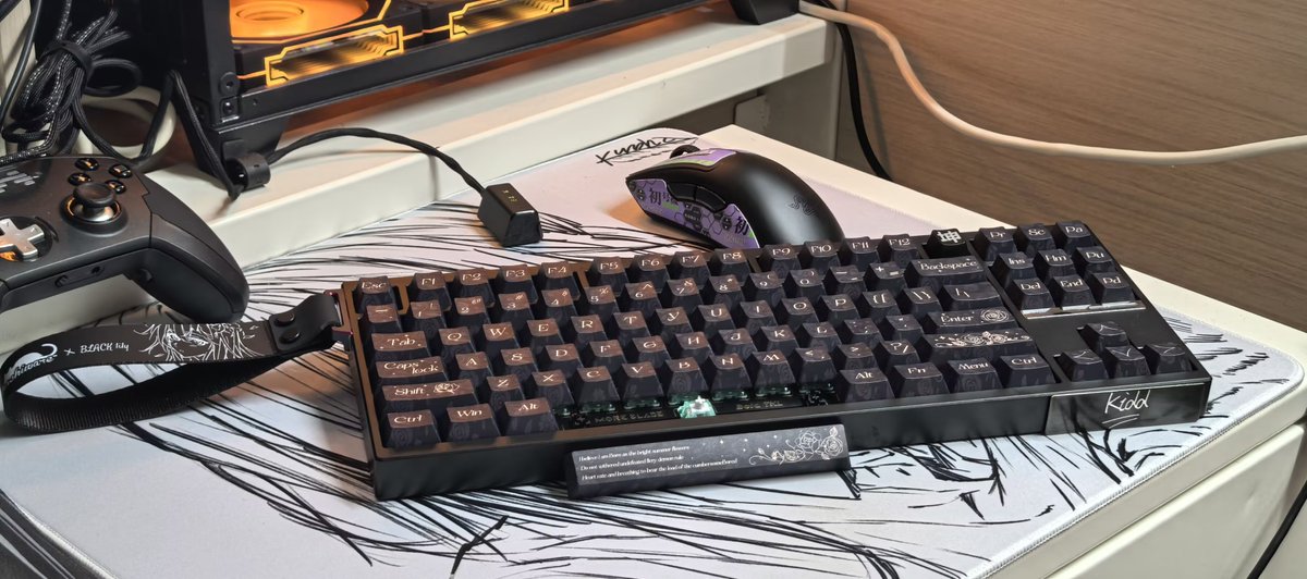 Morkblade Bold TKL Black (Morkblade 遠い Bold TKL HE Red) Morkblade Bold TKL Black (Morkblade 遠い Bold TKL HE Red)