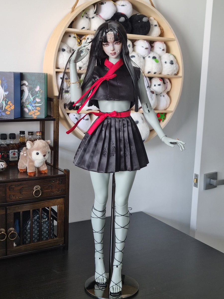 새 의상 너누 예뻐요😍❤️❤️❤️