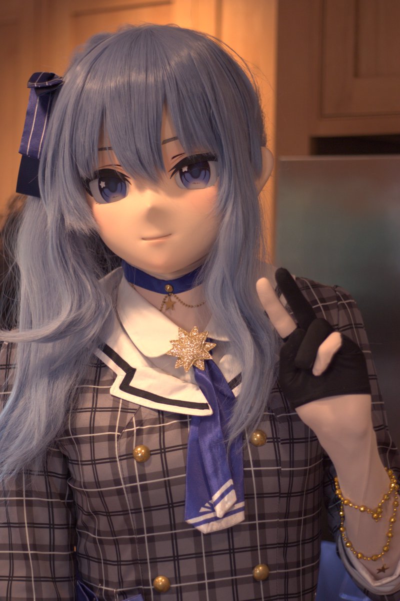 New year, same infrequent post schedule 🤭

#kigurumi #着ぐるみ
📸: <a href="/bacon_kig/">Bacon</a>