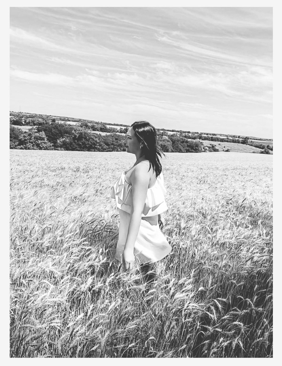 Natala327647475's tweet image. Happy Friday FAM!🥰

"Time Relax"❤

Only in nature you can be filled with new strength and energy⭐👇💫

Objkt, 3/3🤗