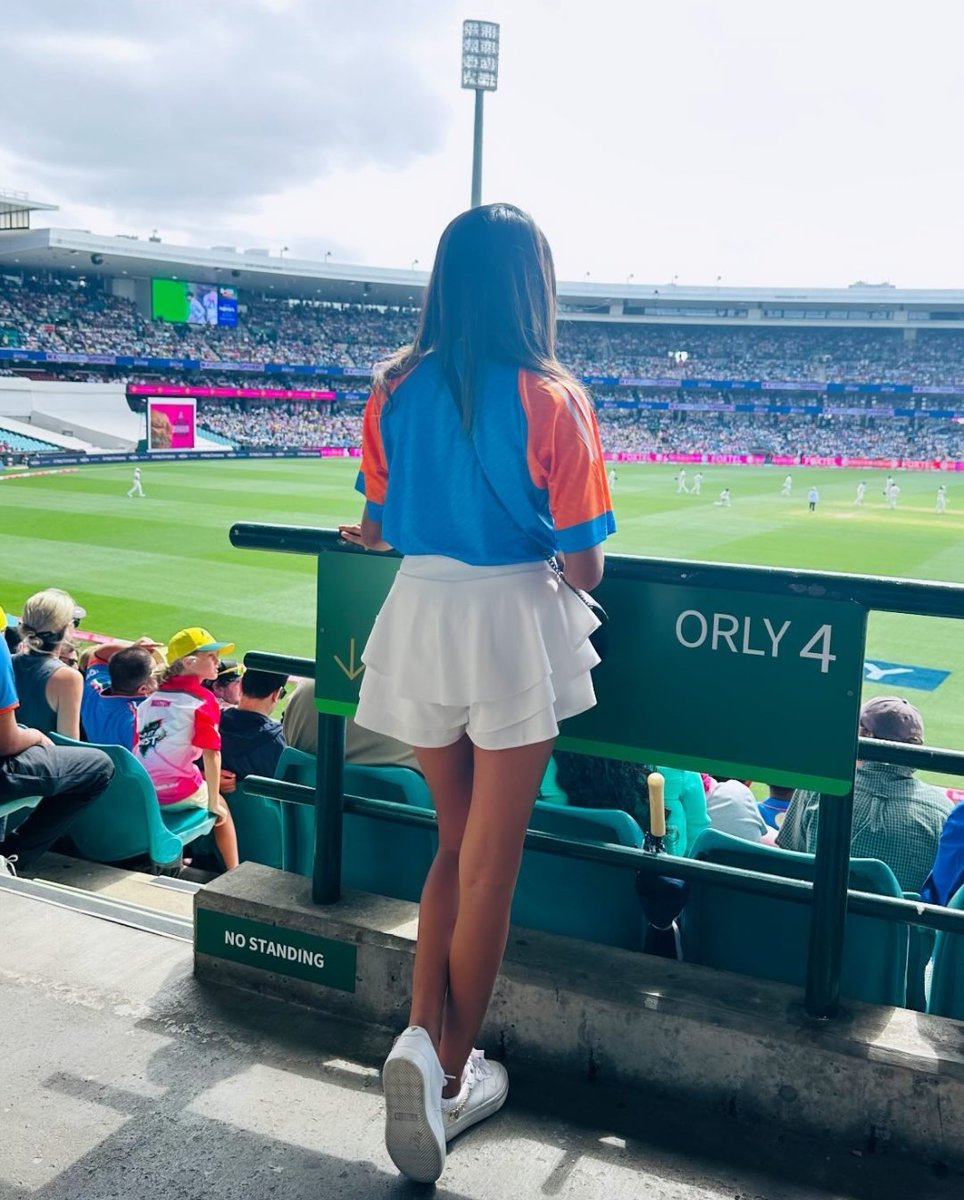 LittleMomma360's tweet photo. Hello From SCG 🩷 https://t.co/yehhw0osdM
