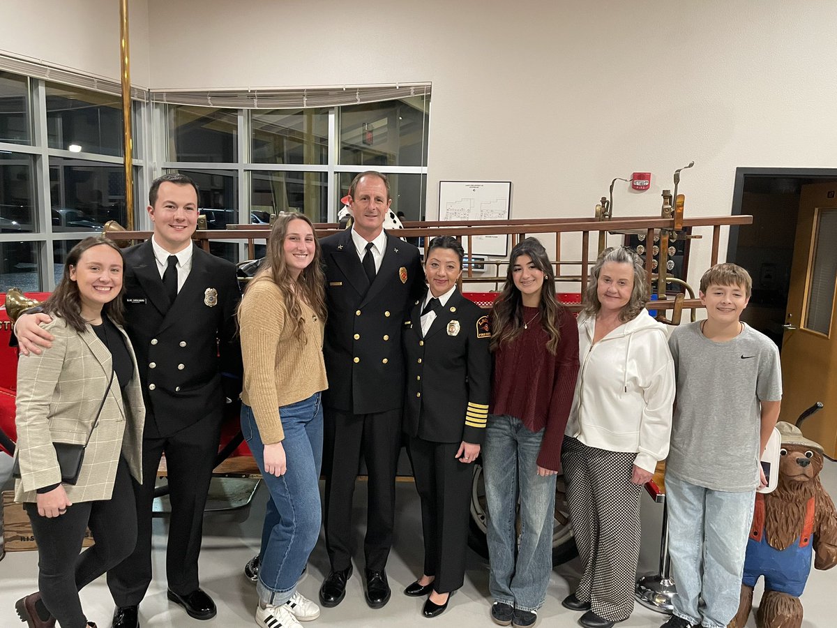 Tonight Jennifer Schmidt was sworn in as LFD3’s newest Fire Chief! Surrounded by family, friends, mentors and the members of LFD3, Chief Schmidt recited the oath of office and received her new helmet and badge. Please help us congratulate Fire Chief Jennifer Schmidt!