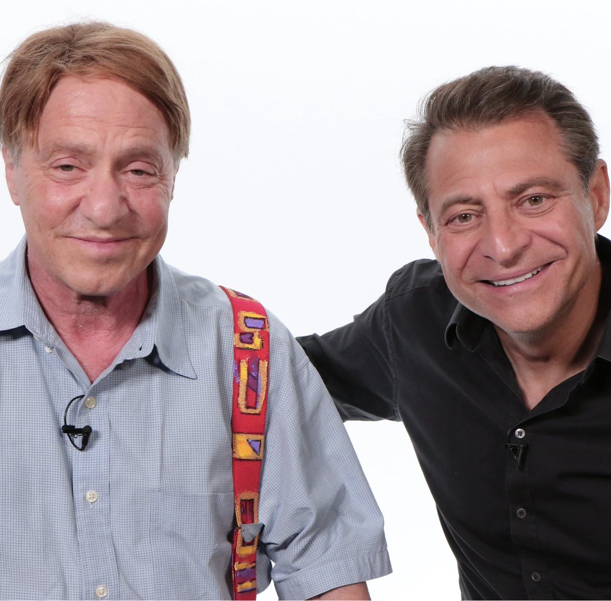 🌟 Meet Ray Kurzweil: 

a visionary, inventor, and futurist shaping the future with his bold predictions and groundbreaking inventions. 

From AI to the Singularity with Peter Diamandis, Kurzweil’s journey is nothing short of extraordinary. 🧵