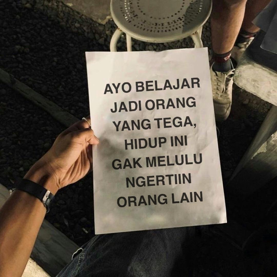 teh miw 🦢 (@swanlakqes) on Twitter photo 