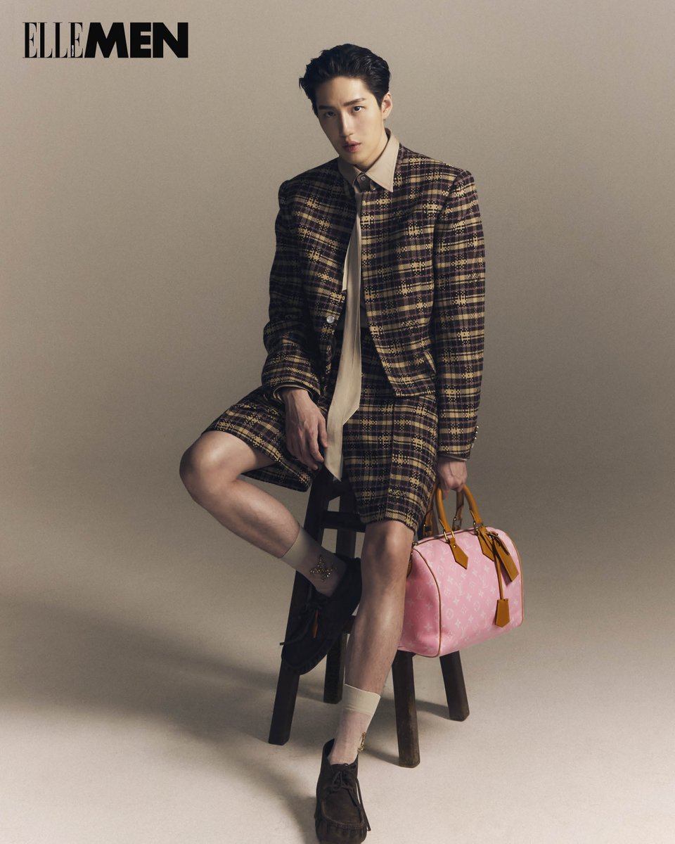 plumparis's tweet photo. more of torjj looking so stunning for their featuring in elle men thailand january issue! you guys can grab a copy of the magazine here:

🔗 https://t.co/4kY6EqqKrU

#jaylerr #thanapob_Lee
#LouisVuitton #LVMenSS25
#ELLEMENThailand #ELLEMENandJJTor https://t.co/N2h081lTcq