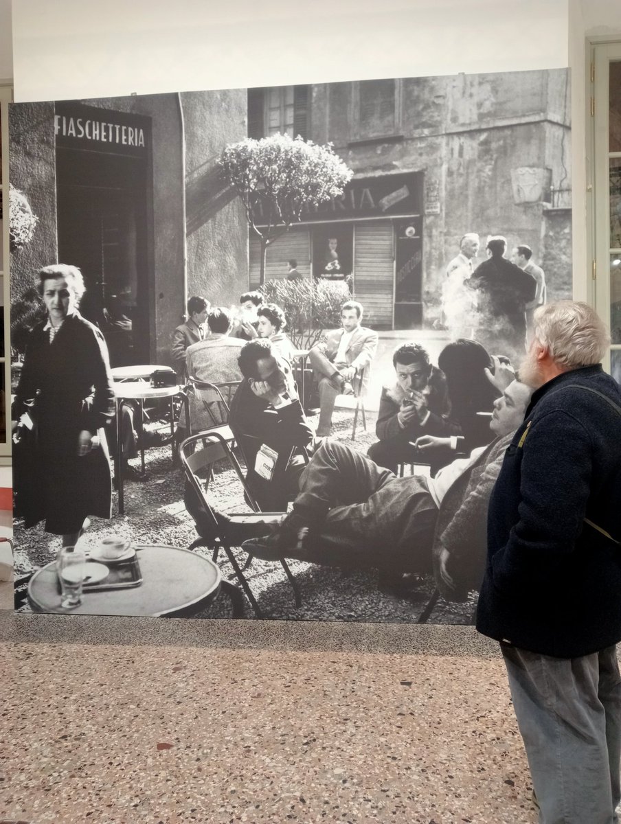 La mostra di Ugo Mulas a Palazzo reale. Foto straordinarie: consiglio caldamente.
Peccato purtroppo l'allestimento, francamente orribile <a href="/MarsilioArte/">MarsilioArte</a>